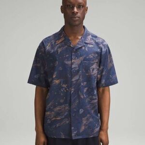 Lululemon airing easy camp collar shirt